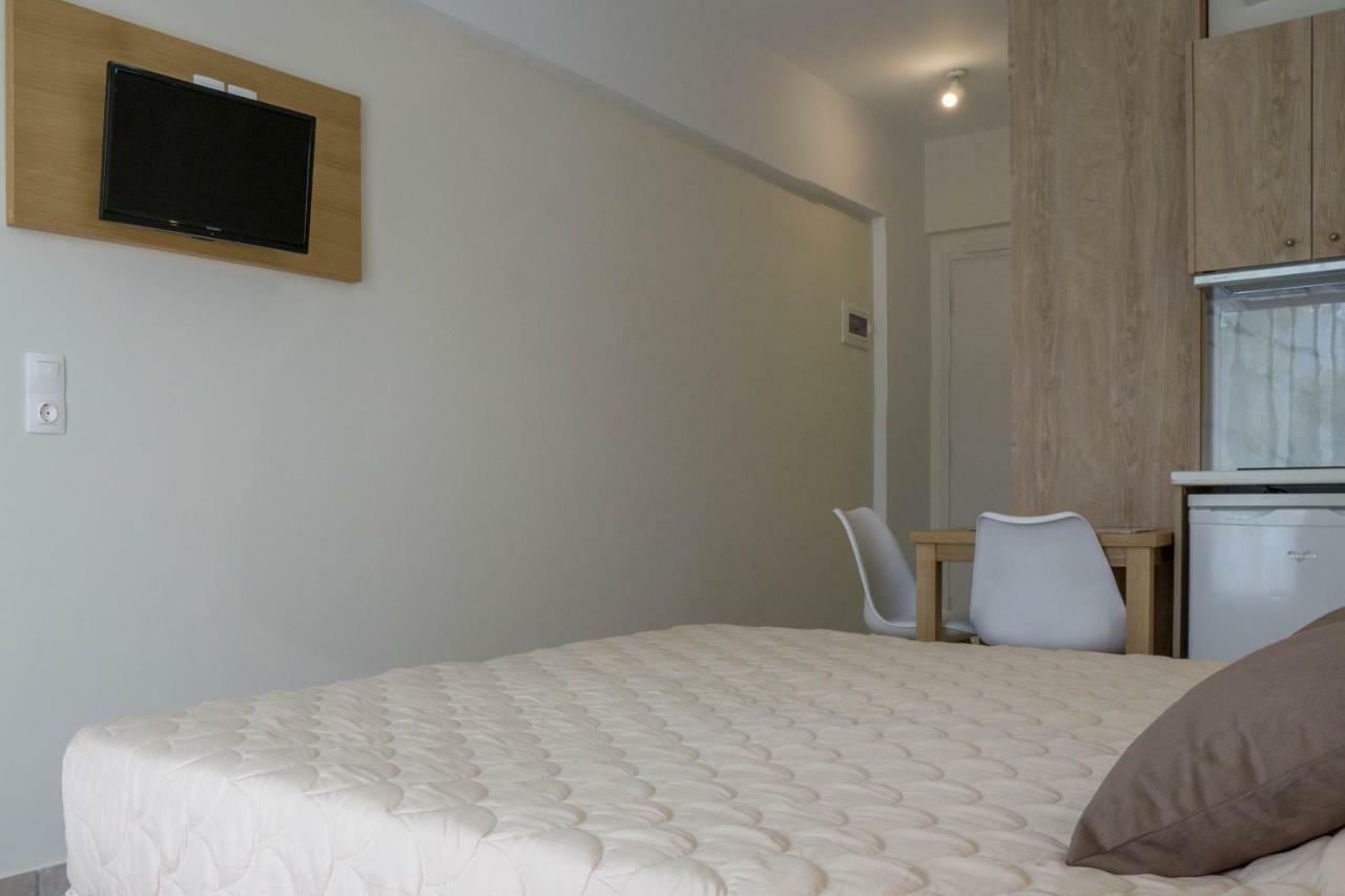 Pinelopi Hotel Platanes  Bagian luar foto